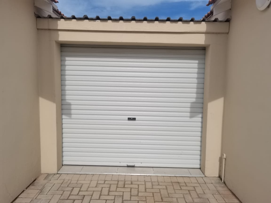 2 Bedroom Property for Sale in Sherwood Eastern Cape